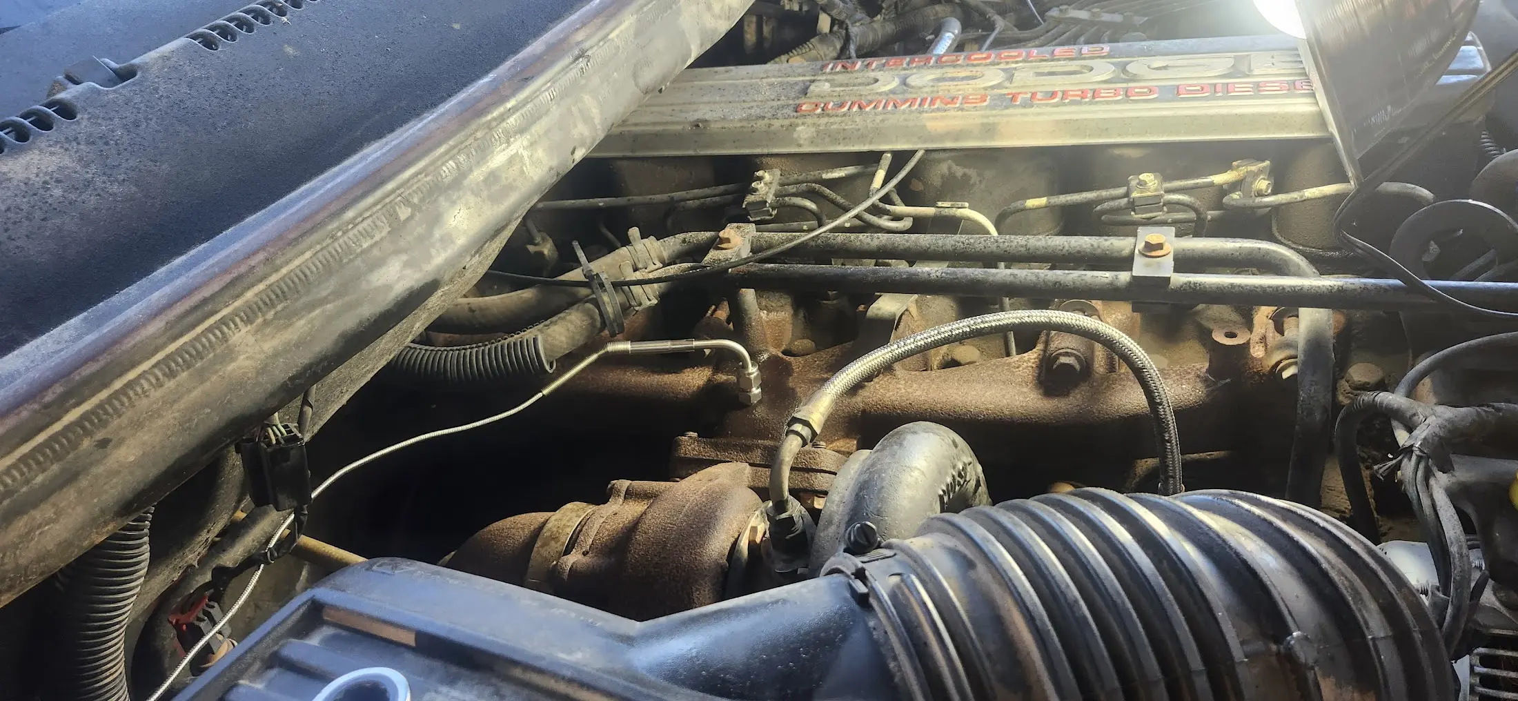 Image showing the EGT sensor installed into the exhaust manifold.